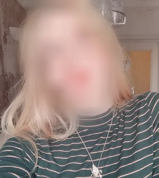 Carla, 19 años