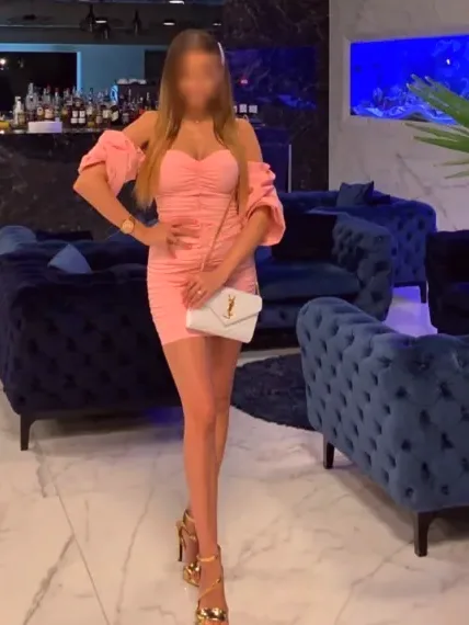 Esther, 25 años