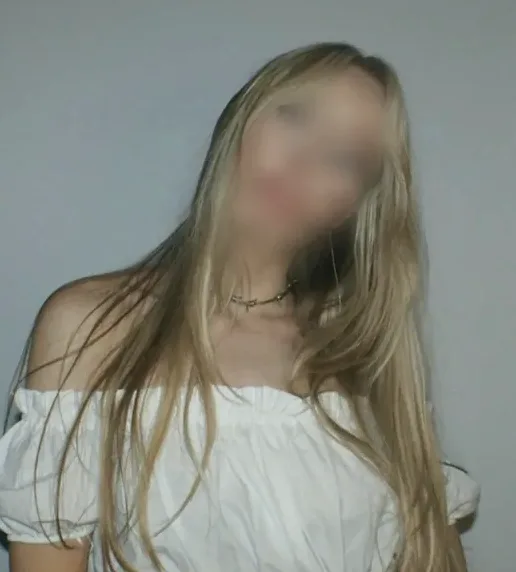 Hanane, 20 años