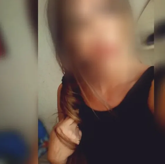 Lola, 32 años