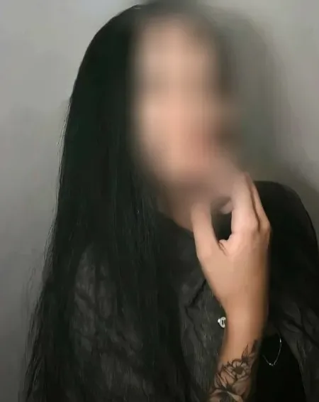 Manuela, 25 años